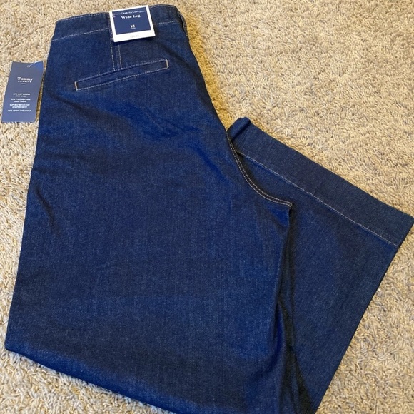 Charter Club Crop Jeans Women’s Size 16 Dark Wash Wide Leg Slimming Stretch NWT - Picture 1 of 7